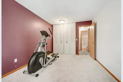 1690 Highway 36 W #224, Roseville, MN 55113 - Photo 22