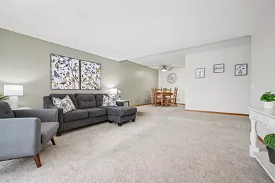 1690 Highway 36 W #224, Roseville, MN 55113 - Photo 14