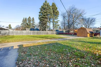 1708 3rd Street S, Moorhead, MN 56560 - Photo 34