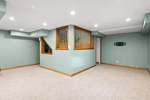 817 1st St SE, Elbow Lake, MN 56531 - Photo 30