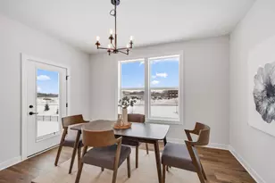 10261 Shadyview Ln N, Maple Grove, MN 55311 - Photo 12