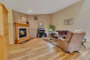 730 Alldon Park Dr, Paynesville, MN 56362 - Photo 4