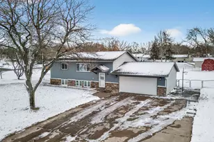 2538 140th Ln NW, Andover, MN 55304 - Photo 2
