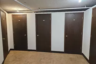 9600 Portland Ave S, Bloomington, MN 55420 - Photo 30