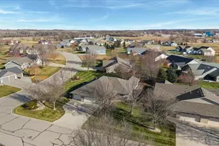 811 Westland St, New London, MN 56273 - Photo 8