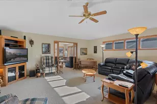 811 Westland St, New London, MN 56273 - Photo 24