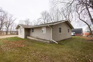 20468 Appaloosa Rd, Pelican Rapids, MN 56572 - Photo 10