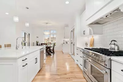 1007 28th Street SW, Austin, MN 55912 - Photo 4