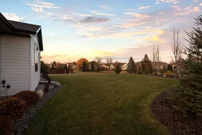 1007 28th Street SW, Austin, MN 55912 - Photo 16