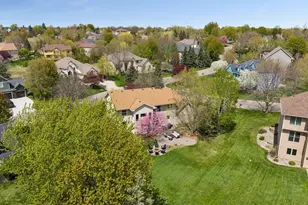 4635 Weston Ln N, Plymouth, MN 55446 - Photo 4