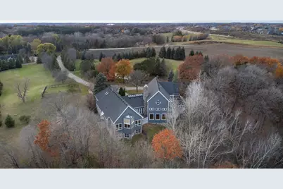 1560 Bluff Creek Drive, Chanhassen, MN 55318 - Photo 70