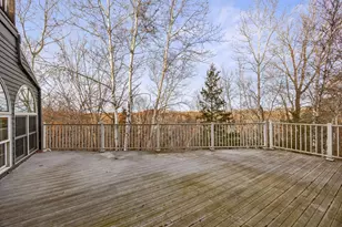 1560 Bluff Creek Dr, Chanhassen, MN 55318 - Photo 58