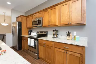 1635 Dale St N, Saint Paul, MN 55117 - Photo 10