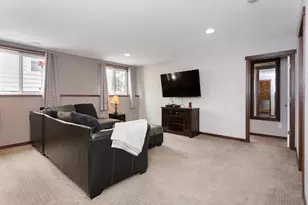 1635 Dale St N, Saint Paul, MN 55117 - Photo 22