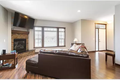 1635 Dale Street N, Saint Paul, MN 55117 - Photo 12