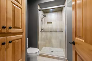 18434 Bearpath Trail, Eden Prairie, MN 55347 - Photo 84