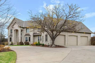 18434 Bearpath Trail, Eden Prairie, MN 55347 - Photo 8