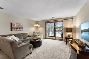 20 Windsor Ln, New Brighton, MN 55112 - Photo 4