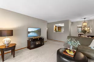 20 Windsor Ln, New Brighton, MN 55112 - Photo 6