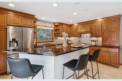 2141 Scott Avenue N, Golden Valley, MN 55422 - Photo 12