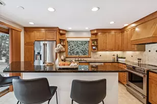 2141 Scott Ave N, Golden Valley, MN 55422 - Photo 14