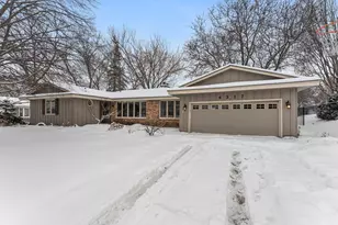 4317 W 98th St, Bloomington, MN 55437 - Photo 2