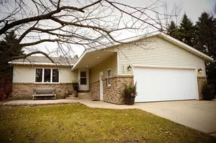 222 Lakeview Dr, Spicer, MN 56288 - Photo 2