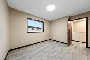 3200 Noble Dr, Mankato, MN 56001 - Photo 30