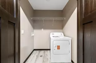 3200 Noble Dr, Mankato, MN 56001 - Photo 24