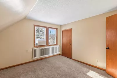 274 Wyoming Street E, Saint Paul, MN 55107 - Photo 22