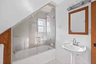 274 Wyoming St E, Saint Paul, MN 55107 - Photo 24