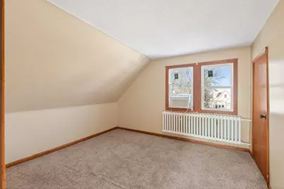 274 Wyoming Street E, Saint Paul, MN 55107 - Photo 18