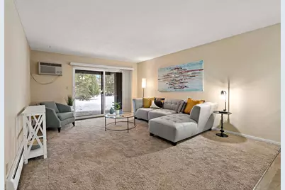 2800 Hamline Avenue N #112, Roseville, MN 55113 - Photo 10