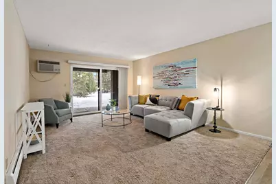2800 Hamline Avenue N #112, Roseville, MN 55113 - Photo 6