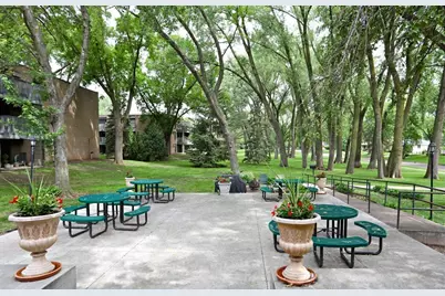2800 Hamline Avenue N #112, Roseville, MN 55113 - Photo 24
