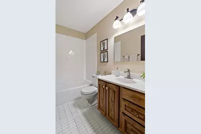 2800 Hamline Avenue N #112, Roseville, MN 55113 - Photo 14