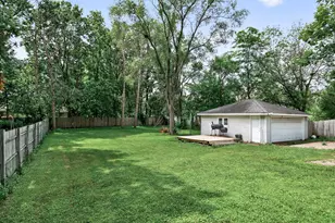 3213 W Old Shakopee Rd, Bloomington, MN 55431 - Photo 12