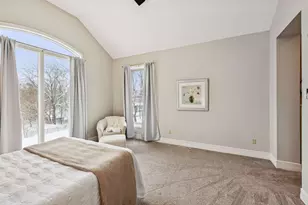 4902 Woodhurst Ln, Minnetonka, MN 55345 - Photo 30