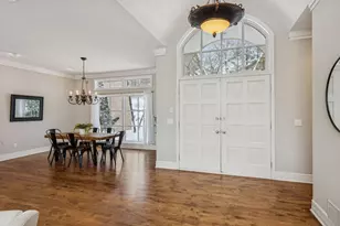 4902 Woodhurst Ln, Minnetonka, MN 55345 - Photo 8