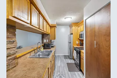 6342 84th Court N, Brooklyn Park, MN 55445 - Photo 6