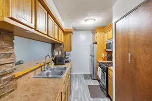 6342 84th Ct N, Brooklyn Park, MN 55445 - Photo 6