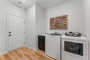 8208 Haywood Dr, Lino Lakes, MN 55014 - Photo 16