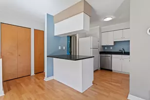 2321 Pillsbury Ave S, Minneapolis, MN 55404 - Photo 4