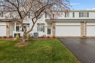 608 Tamarack Trail, Farmington, MN 55024 - Photo 4