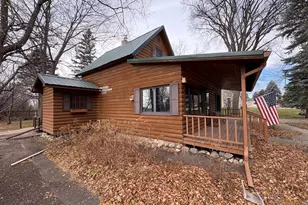 208 21st St S, Benson, MN 56215 - Photo 2