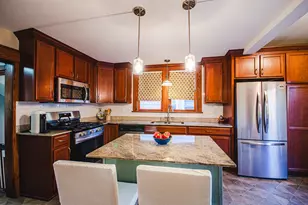 314 Bates Ave, Saint Paul, MN 55106 - Photo 12