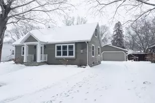 901 17th St SW, Willmar, MN 56201 - Photo 2