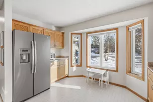 4123 Yates Ave N, Robbinsdale, MN 55422 - Photo 8