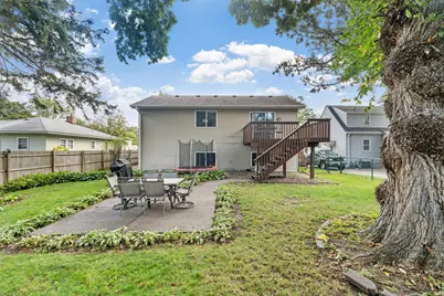 4123 Yates Avenue N, Robbinsdale, MN 55422 - Photo 44