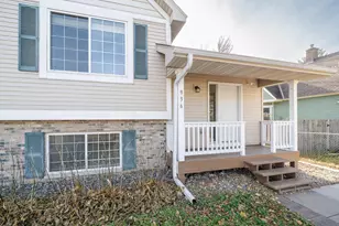 936 Thomas Ave, Saint Paul, MN 55104 - Photo 4